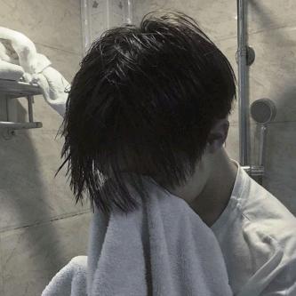 自律的男孩