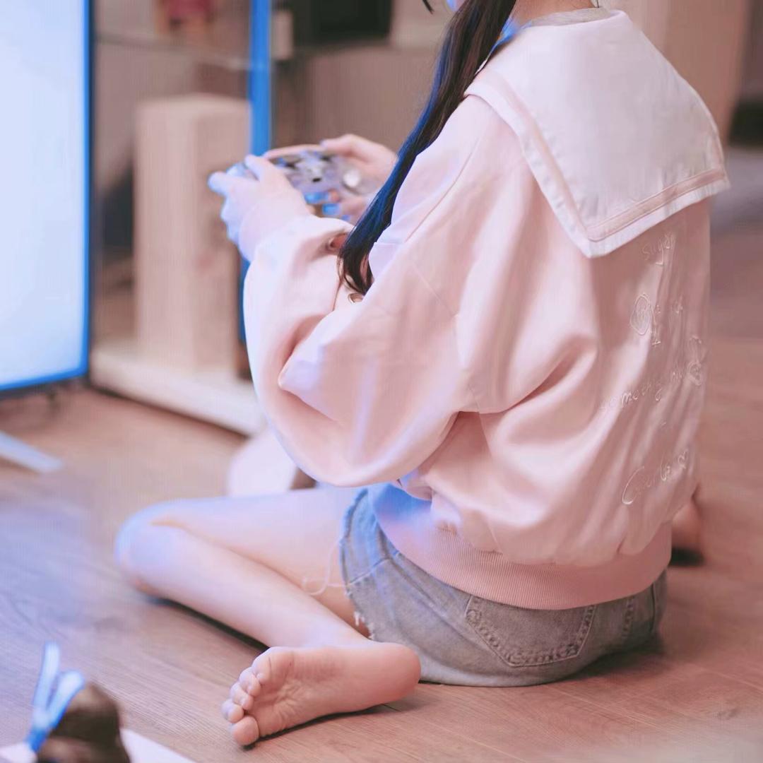 安苼晴屿。❦