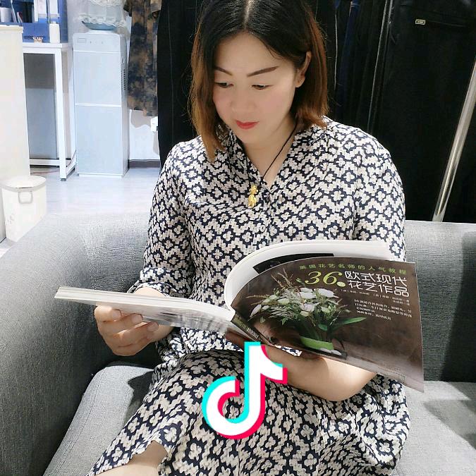 周口蛋堡姐（不定时直播）