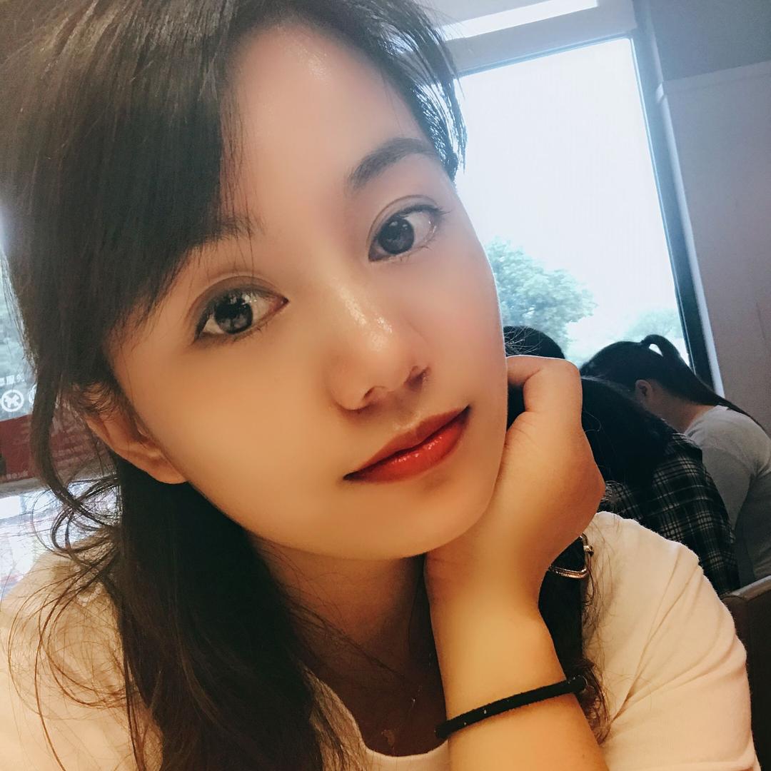 娟子吃喝玩乐