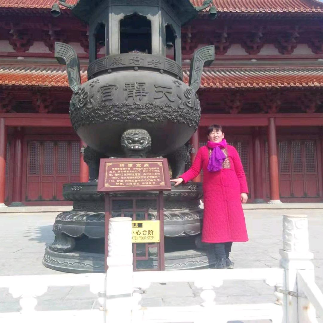 青春芳
