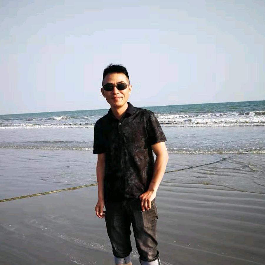 不忘初心跟党走