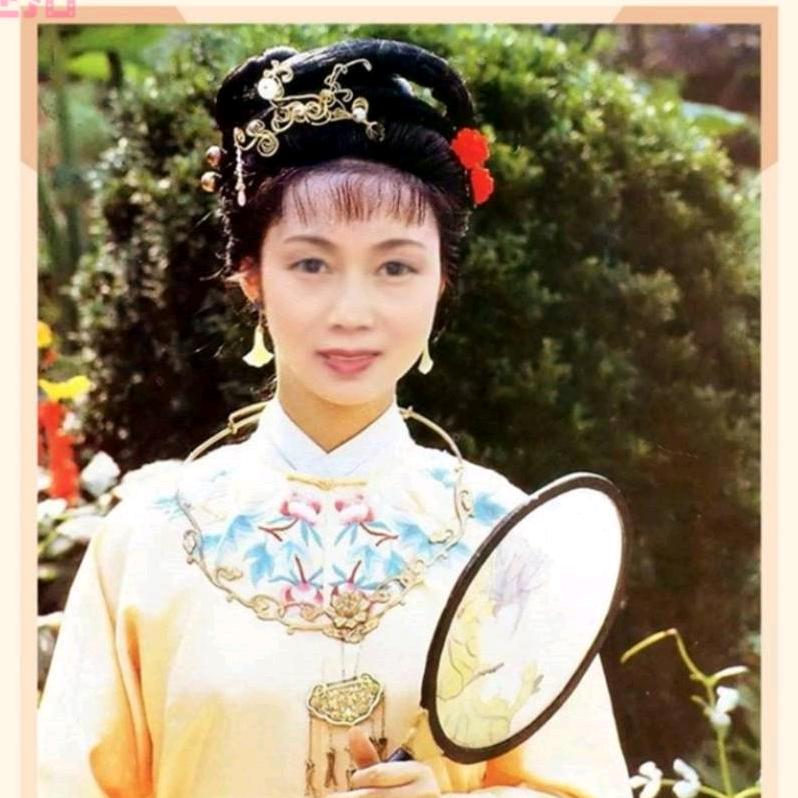 长发靓女