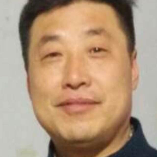 宁愿药柜五尺尘、  但愿世上无病人