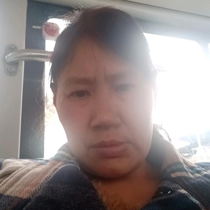 何小容