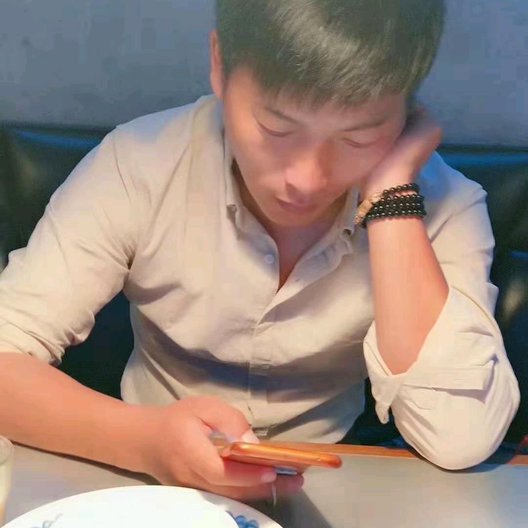 施主请留步