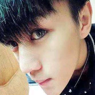 炫酷(ღ˘⌣˘ღ)王子