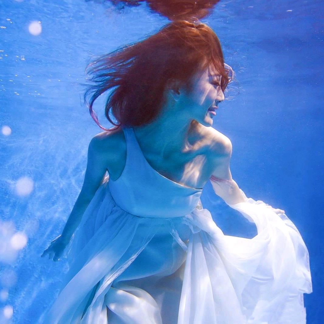 长腿兔爷是青青@抖音