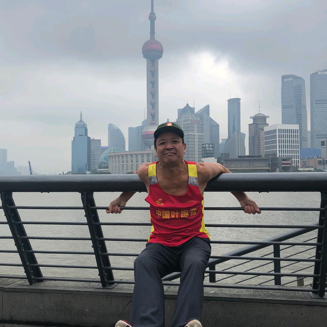 龙泉一侠爱跑步