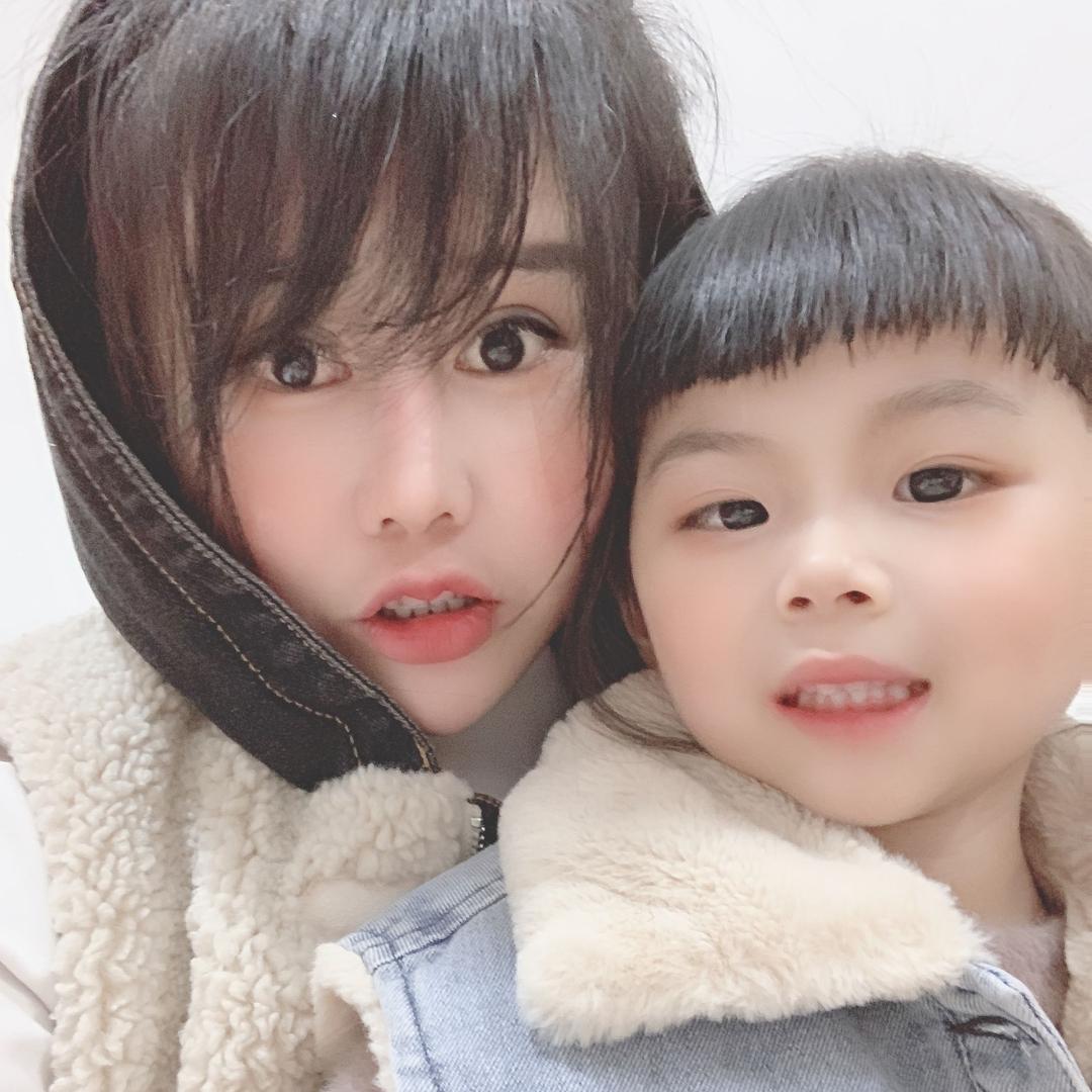 吴晶