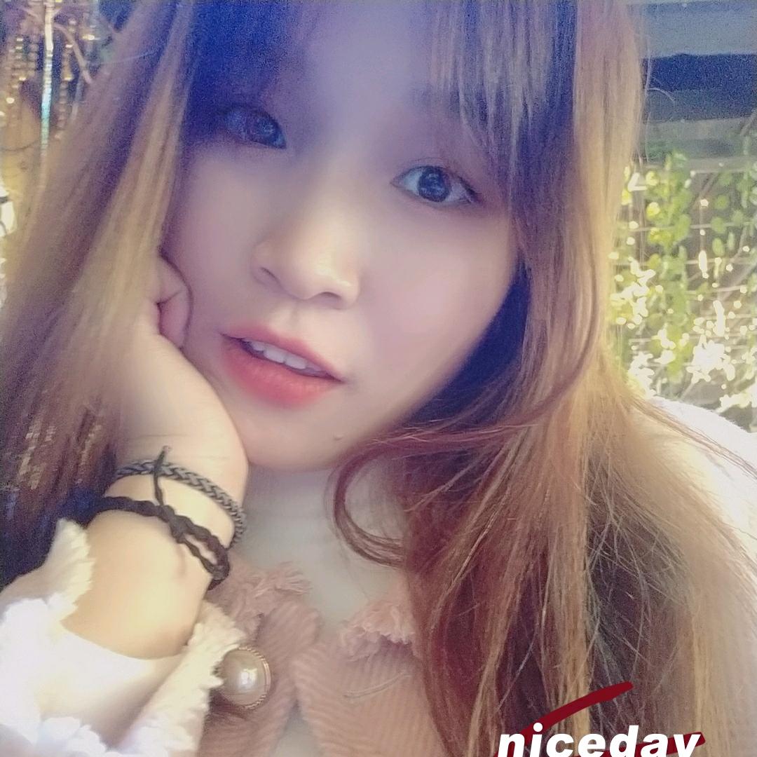 顾里的《安琪与安泽》