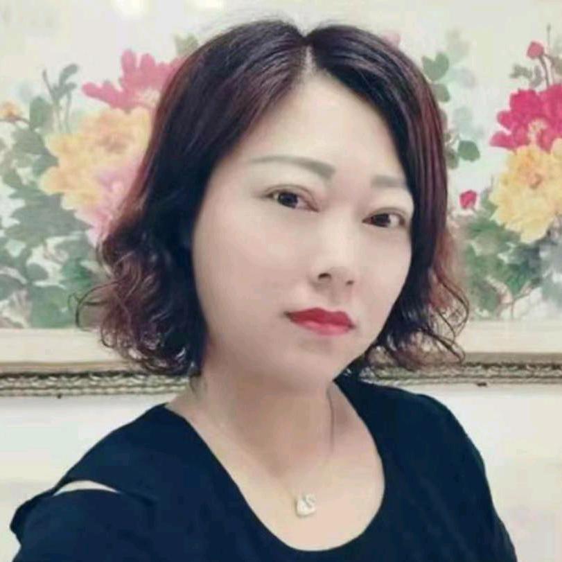 清溪映月