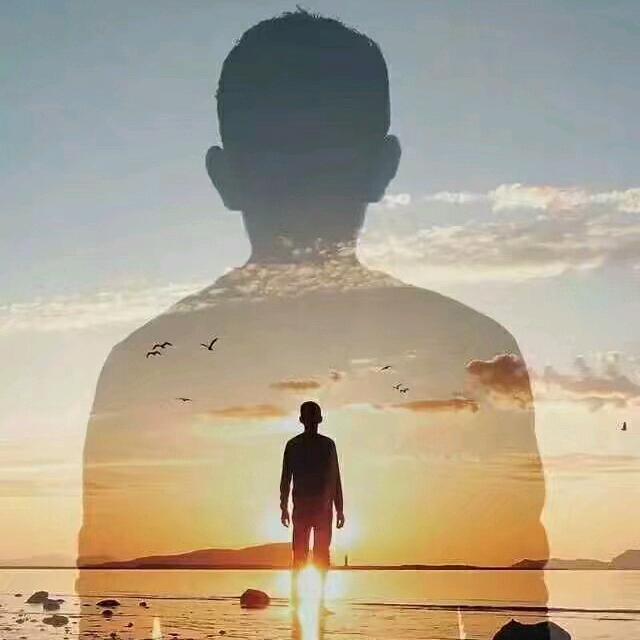 ╰এ半梦·半醒এ╮