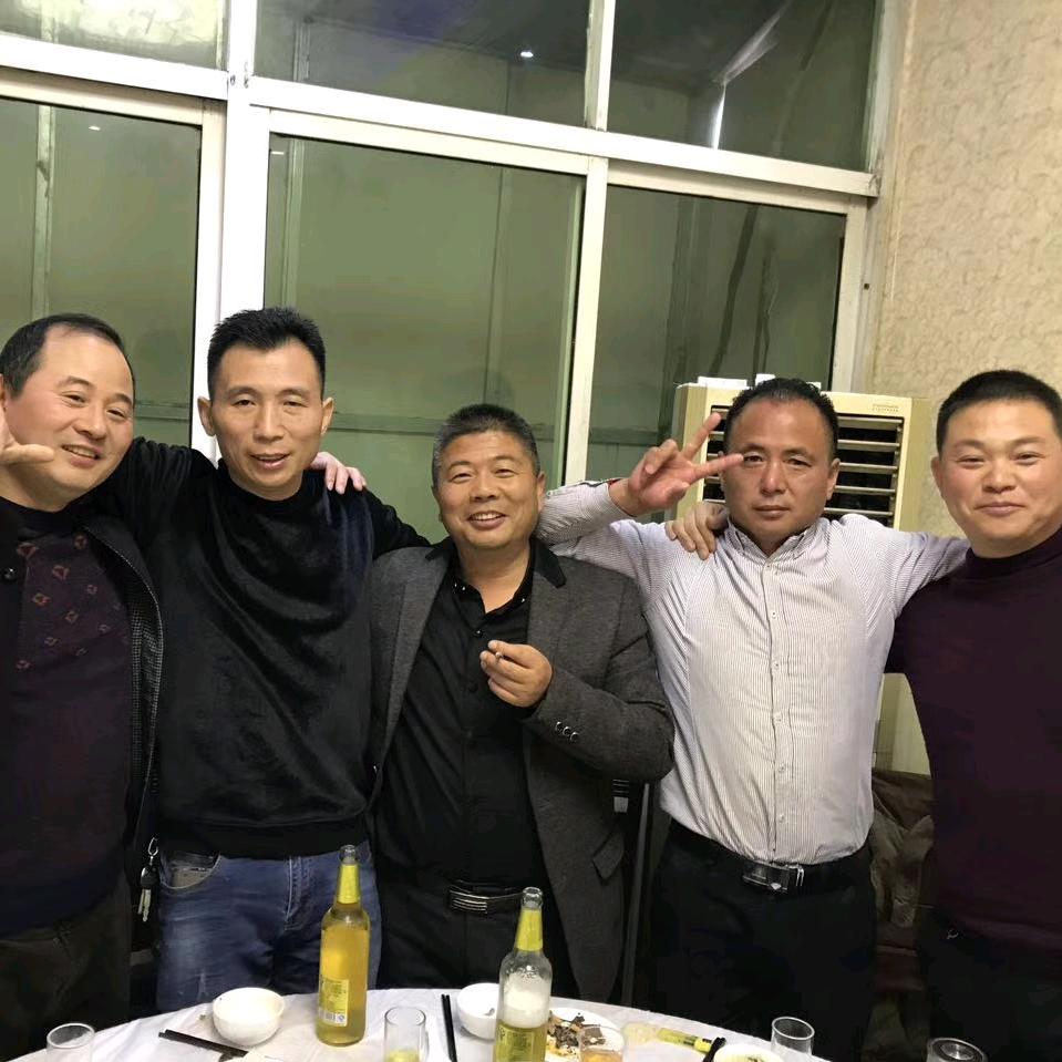 掉了渣的凯哥