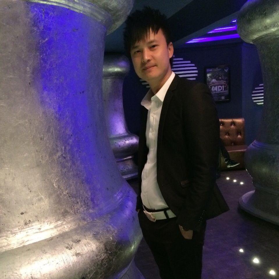 辉哥（覃辉）