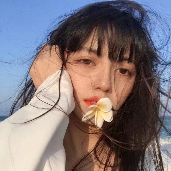 卖辽峰葡萄的小粉
