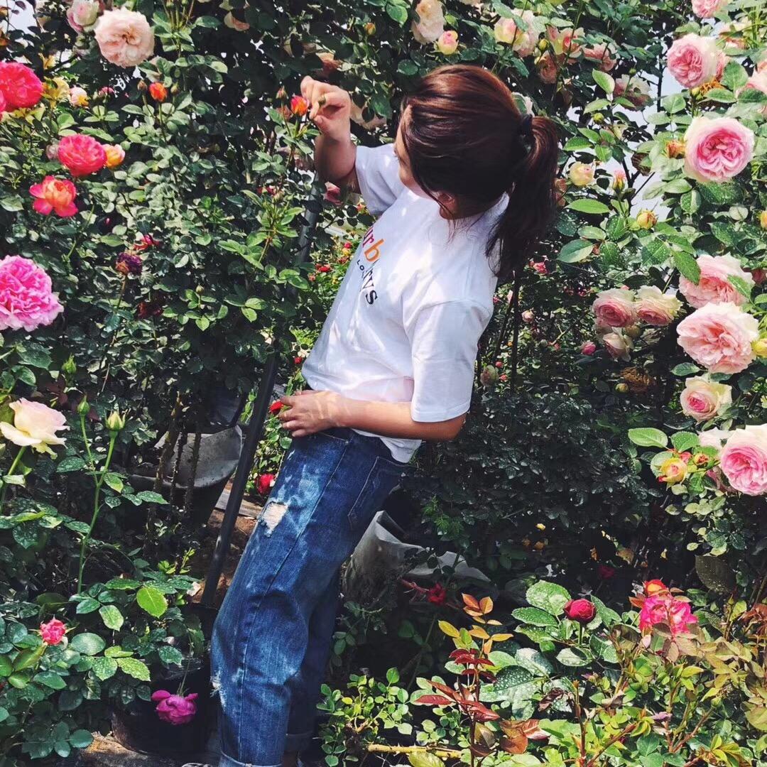 爱暴躁且温柔的女子