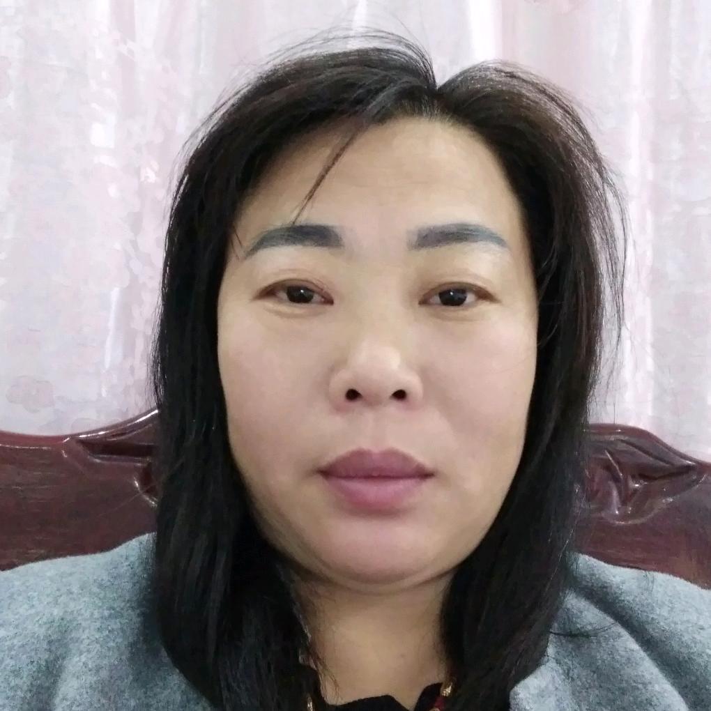 董英