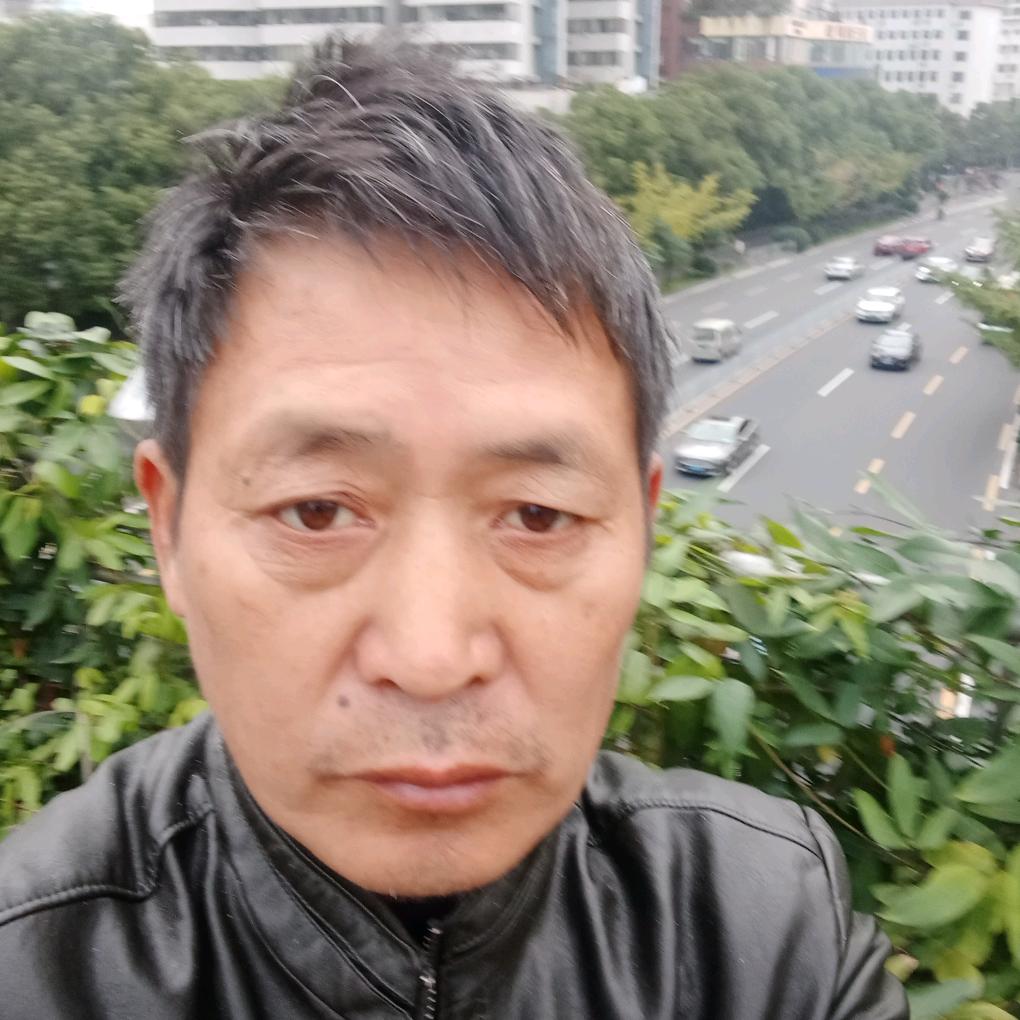 孙国龙