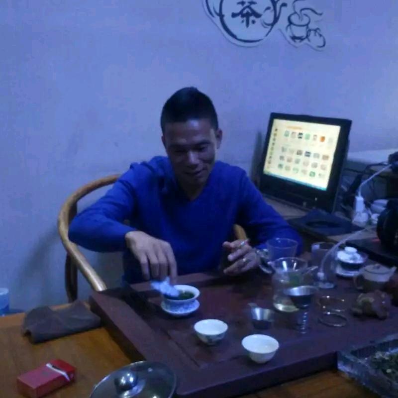 游民【大叔】小号【零福记】网红休闲零食
