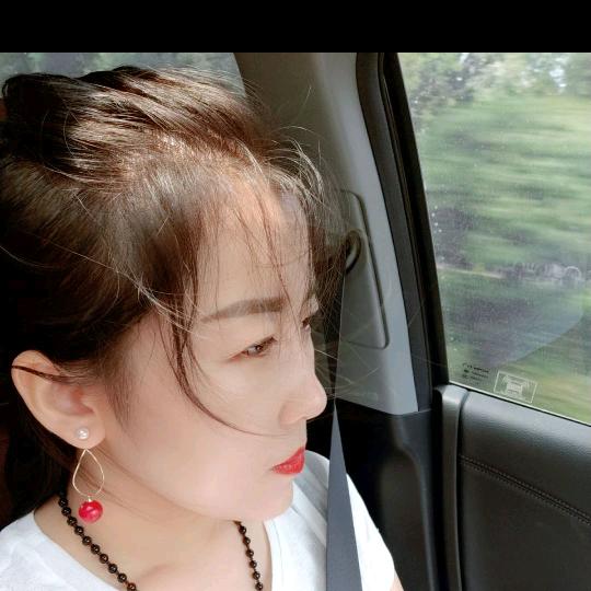 孟宵羽商贸
