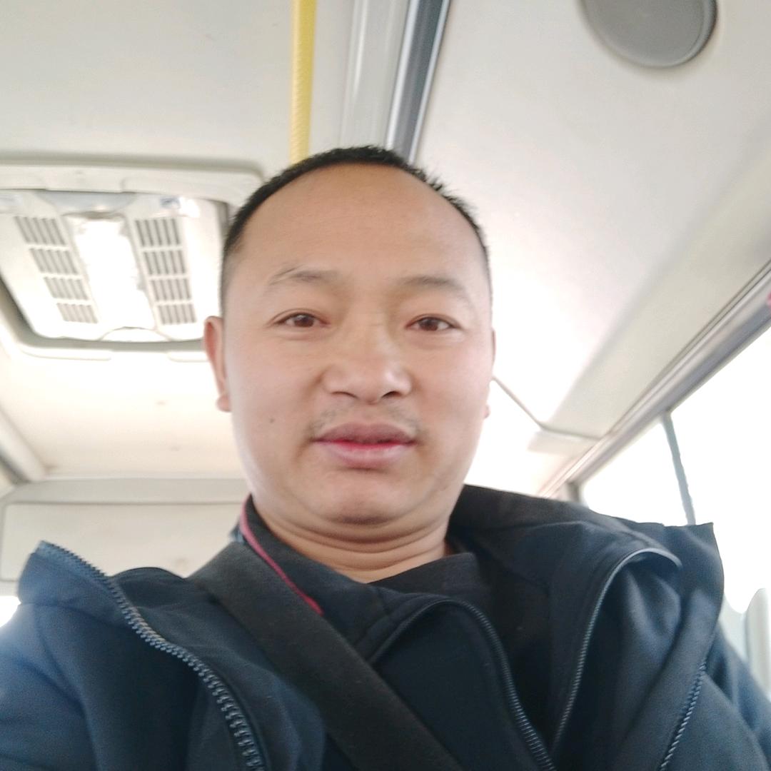 柏云洪