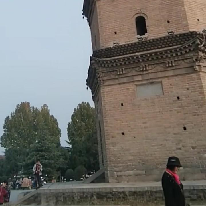 微笑背后的痛