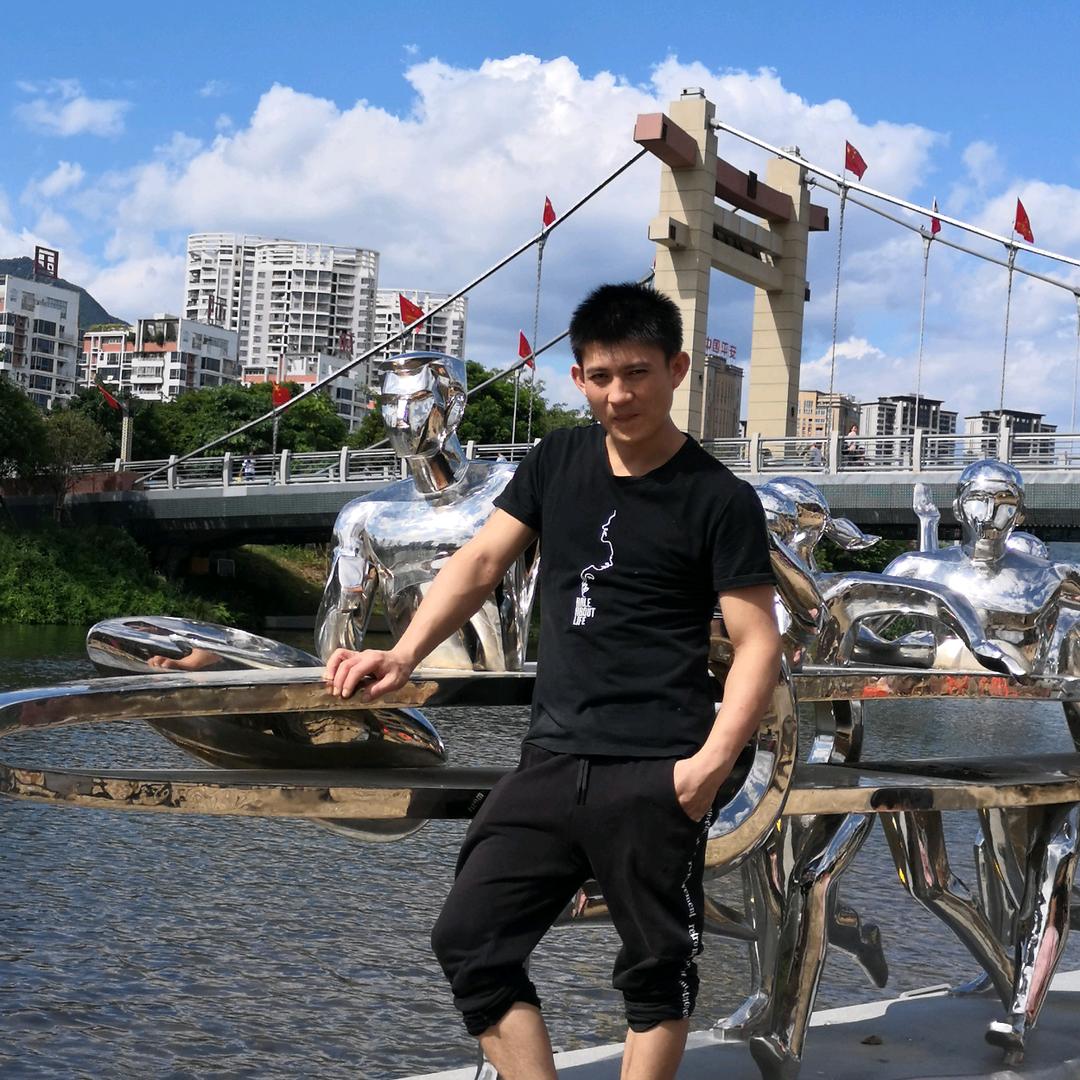 焊工学徒小杨