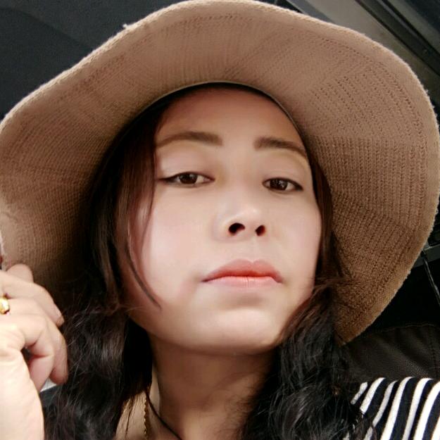 开卡车的——艳姐