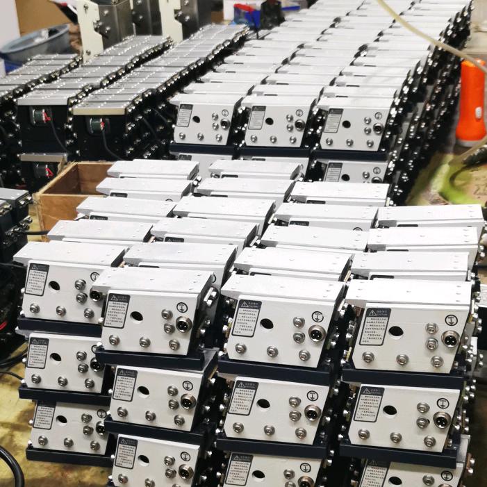 联武平振直振自动送料