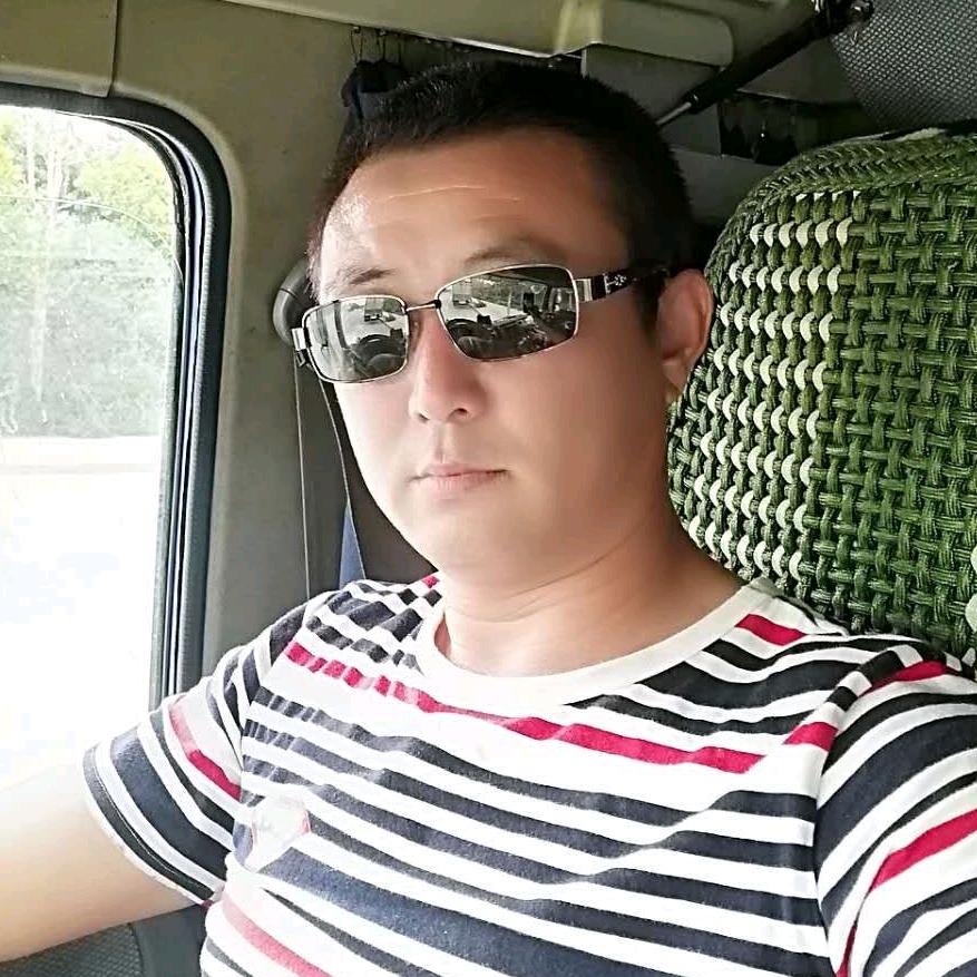 东北小帅哥