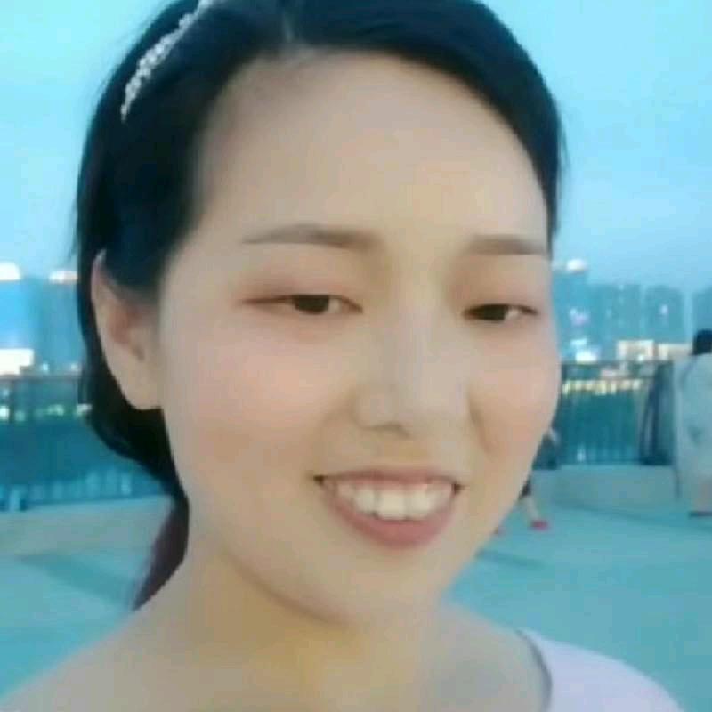 我们村的红苕花(滕)