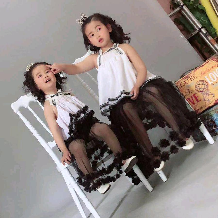 👯家有两千金👯