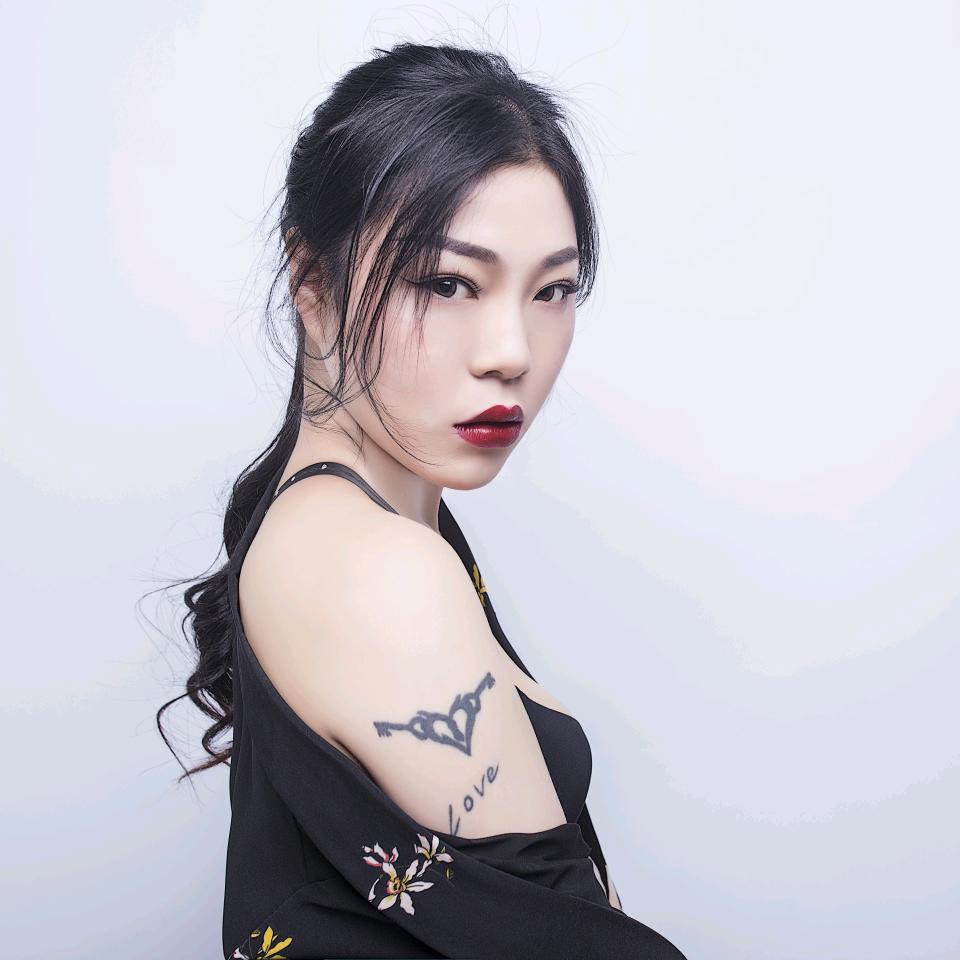 ⬅  🐽猪猪酱 🐽   ➡