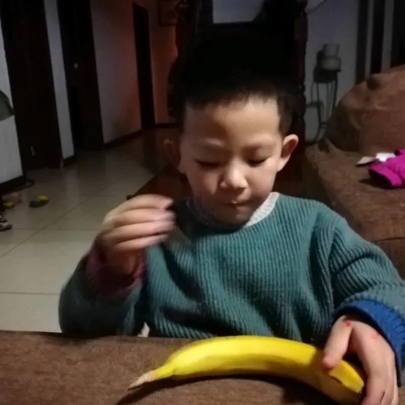 印群陆爱群