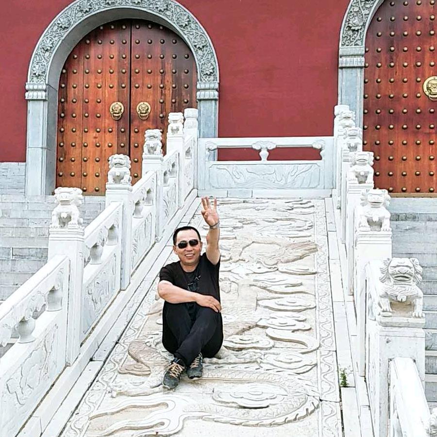 王为龙