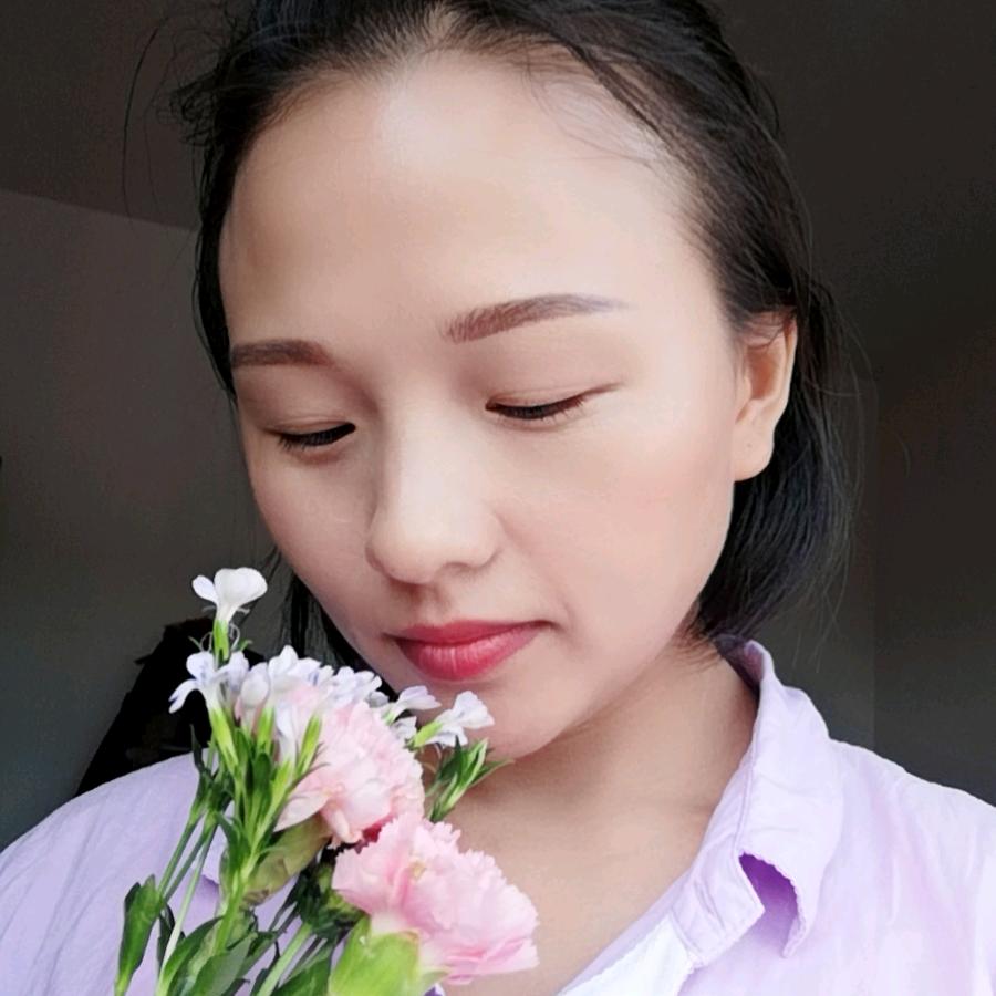 能量女神☀️🌻🌻