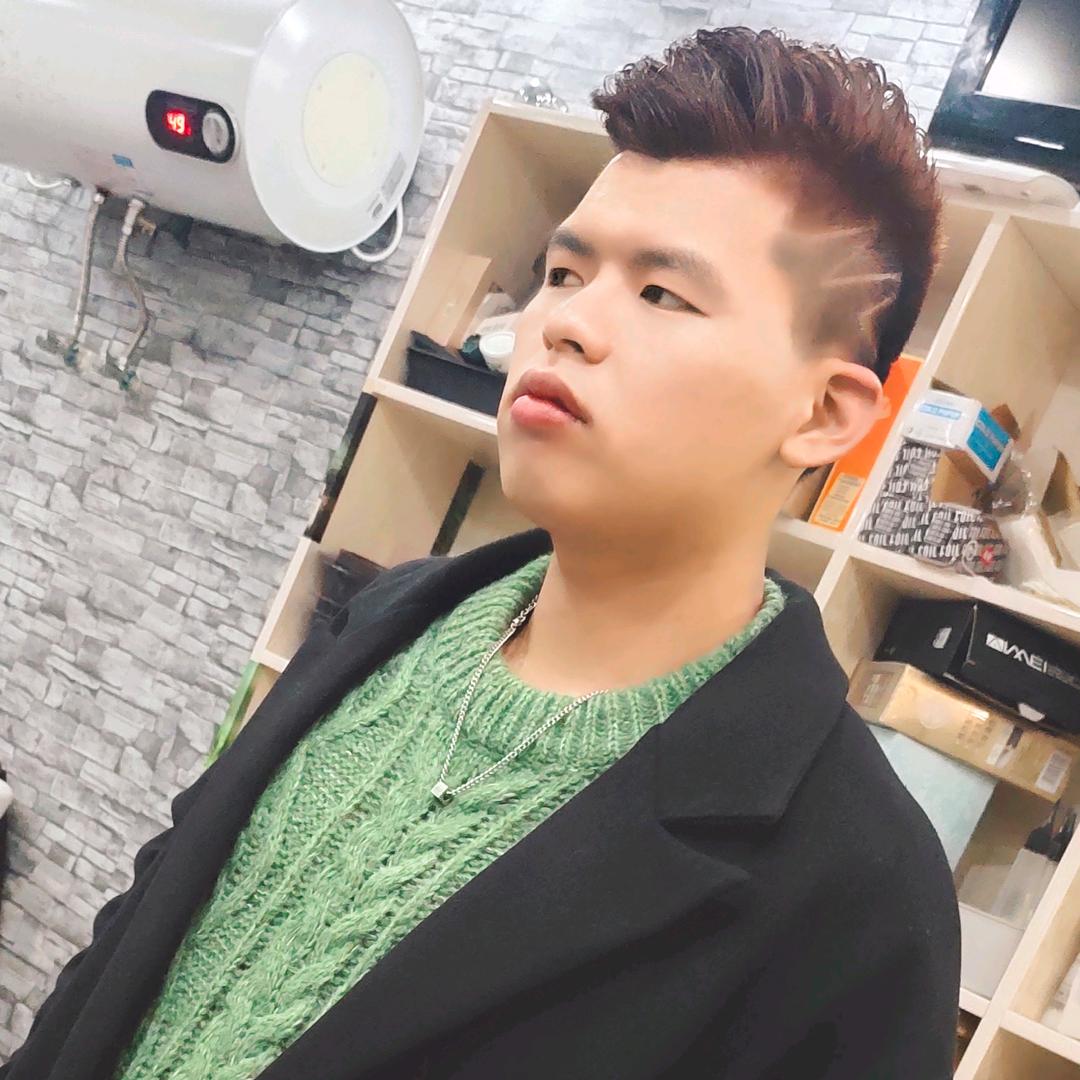 年少孤独久别重逢