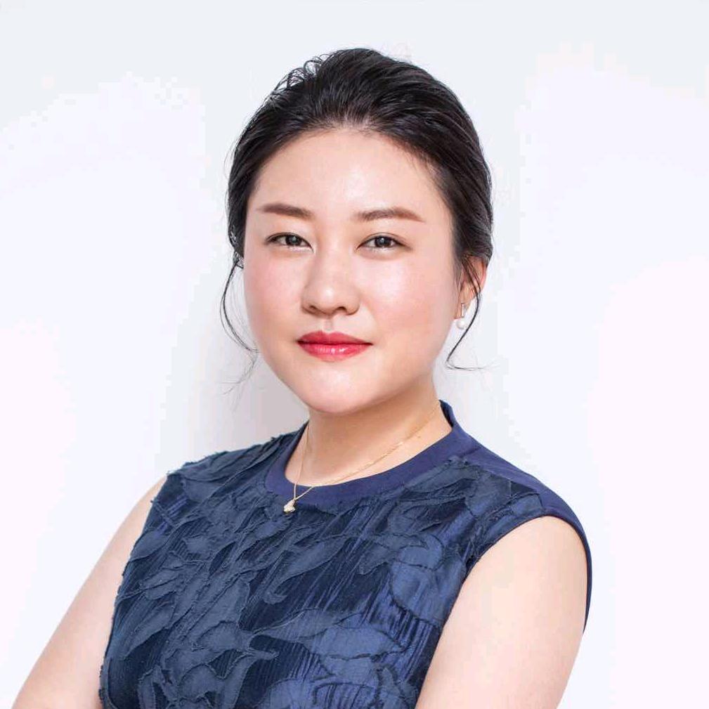 加拿大海斯咖啡手足Spa销售总监娇娇