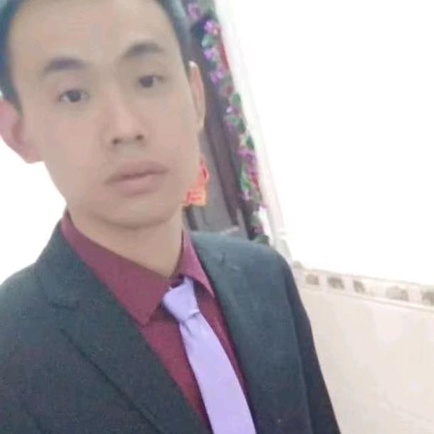 独上青楼为衣愁