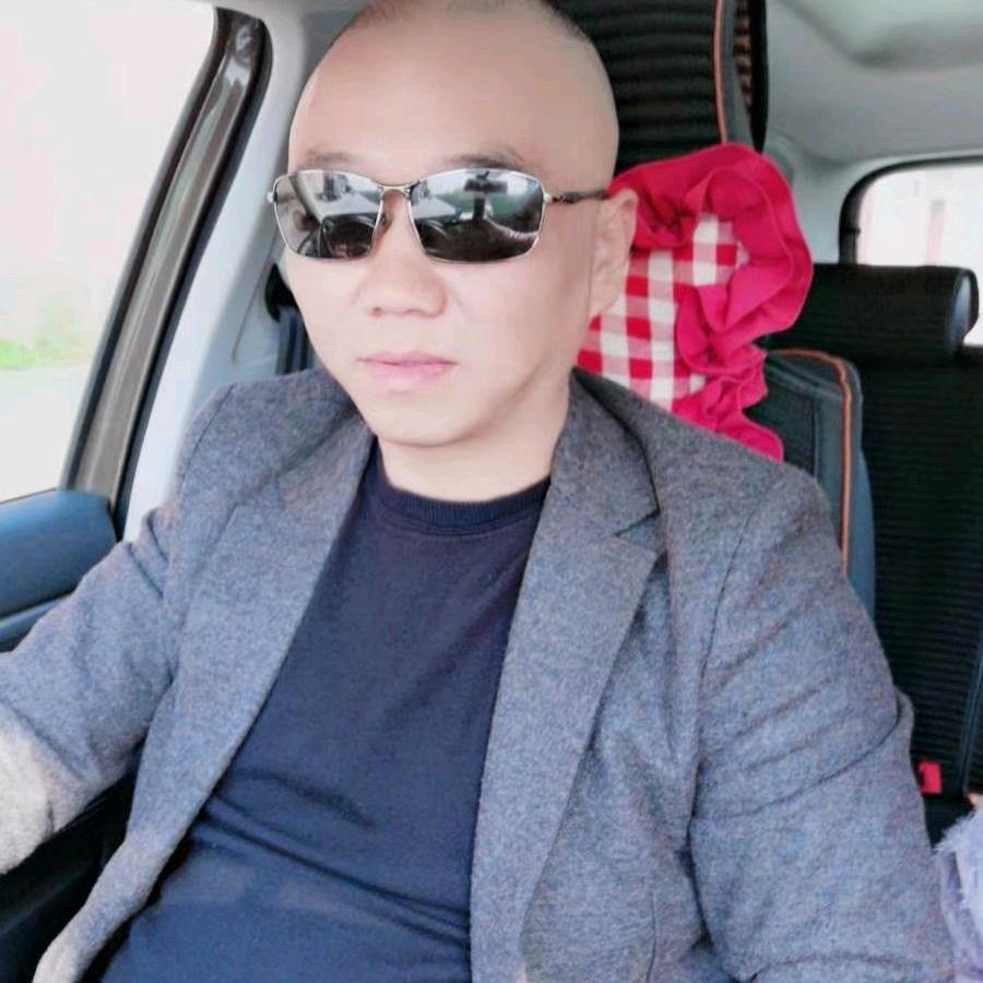 笑敬过往👊