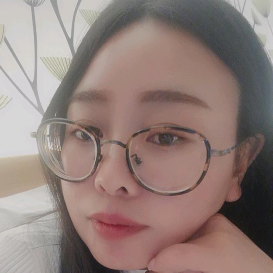 龙山手机店琴姐