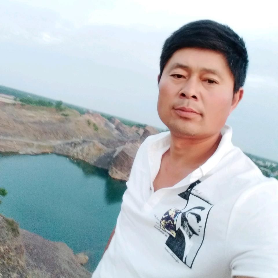 专业铺贴室内地板砖