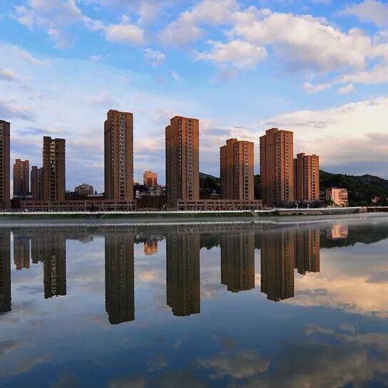 山泉