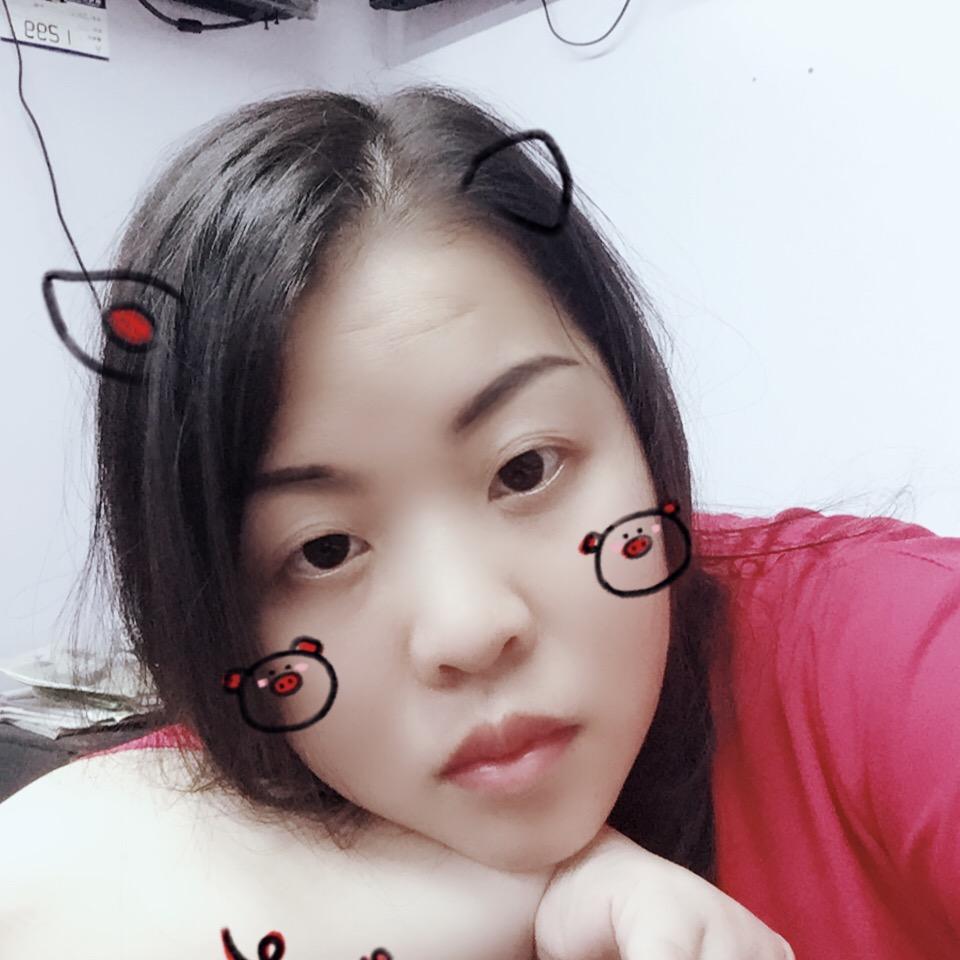 开心😊快乐的我