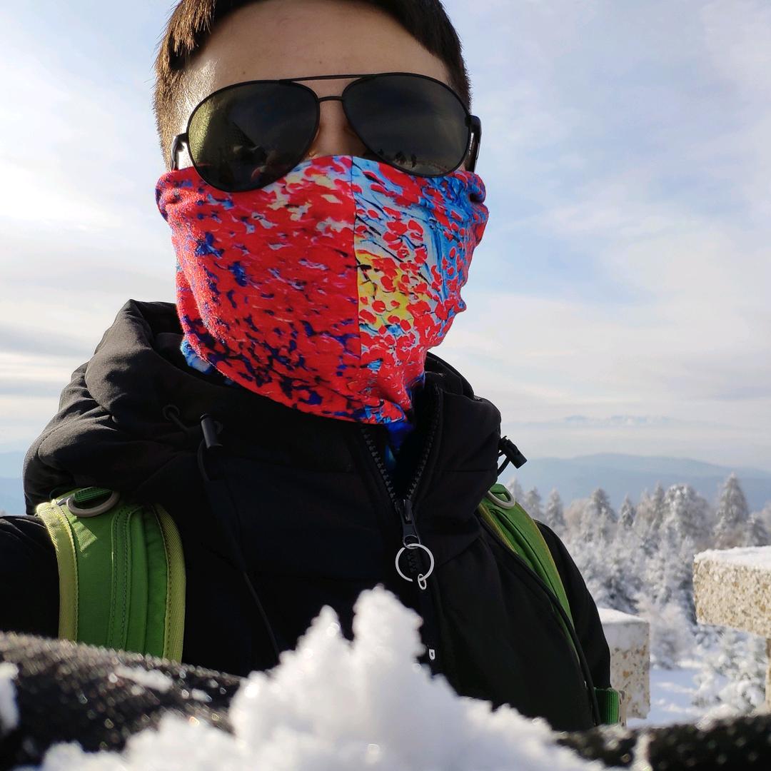 𝑳𝑨𝑶 𝑯𝑼𝑨𝑵𝑮.