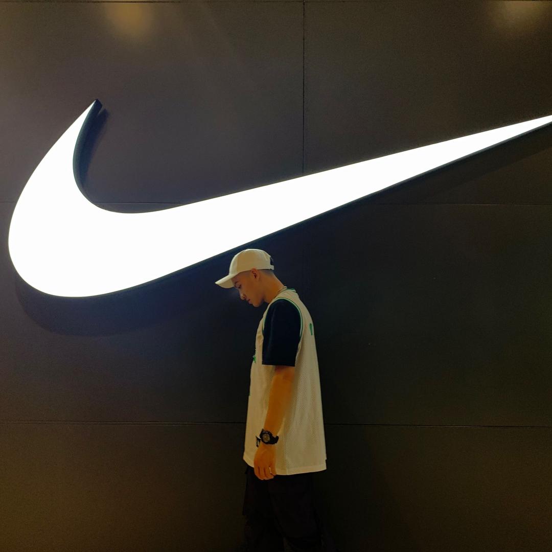 鱼仔爱健身不理发