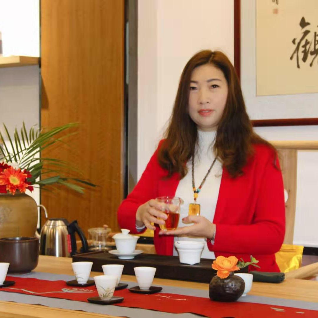 荣