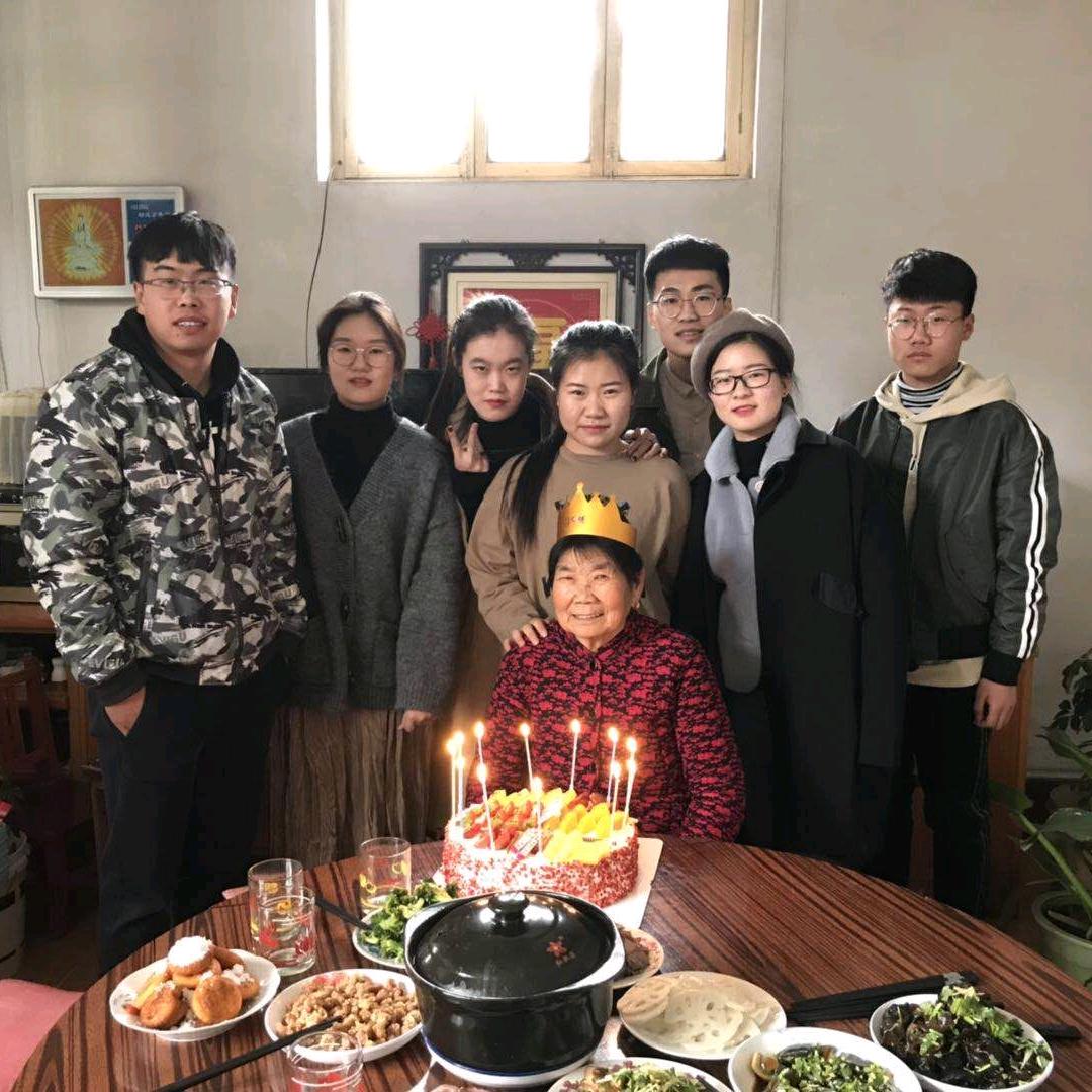 秦改娥（免费红娘）