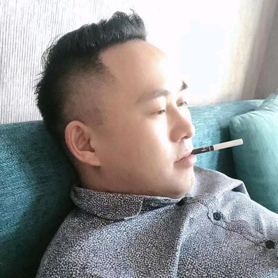 一个扛把子